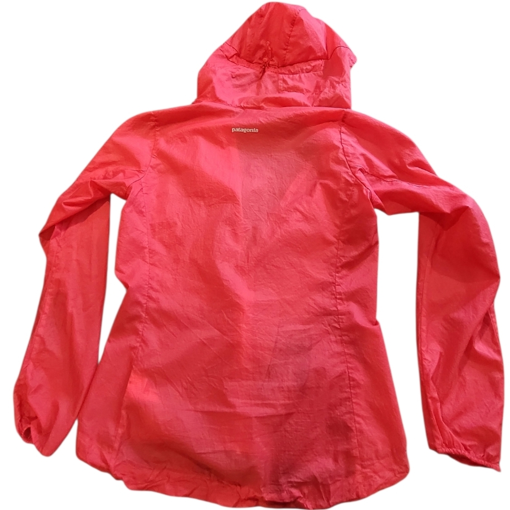 Patagonia Women's Red Full Zip Windbreaker Jacket Size XS - Staining-See Photo - Picture 3 of 15